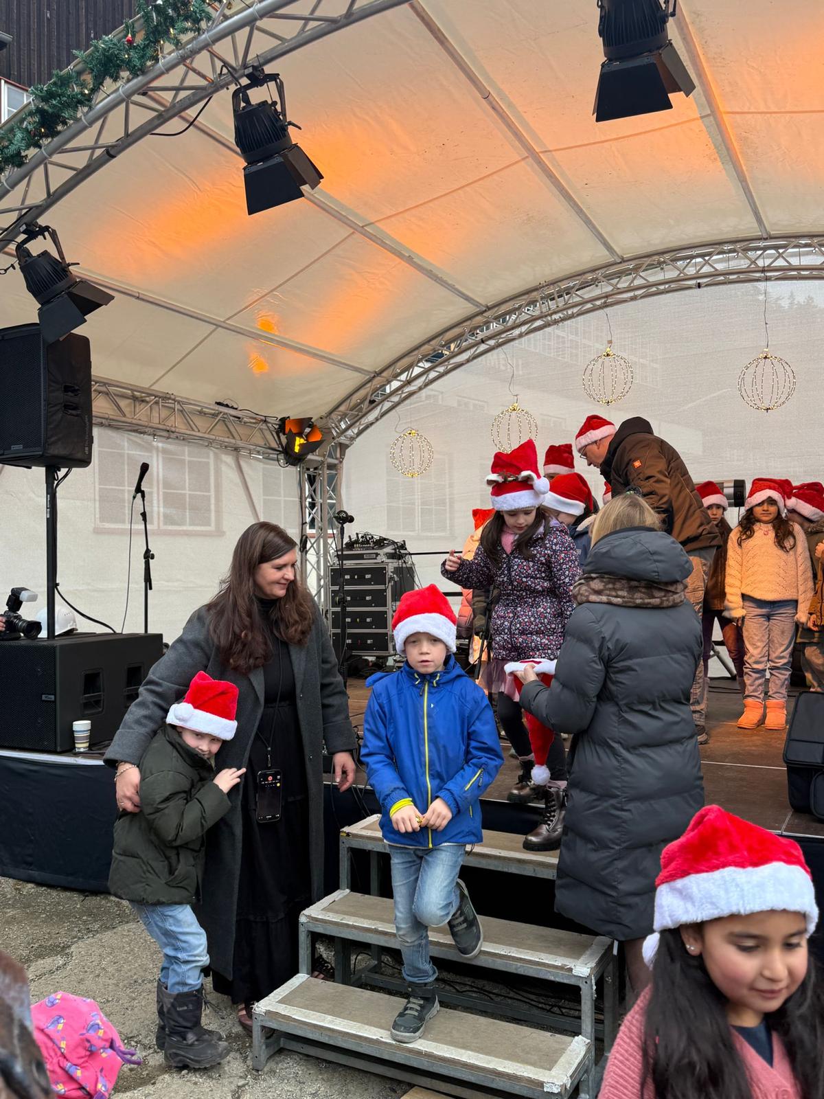 Schulchor beim Weihnachtlichen Rammelsberg – Foto 6
